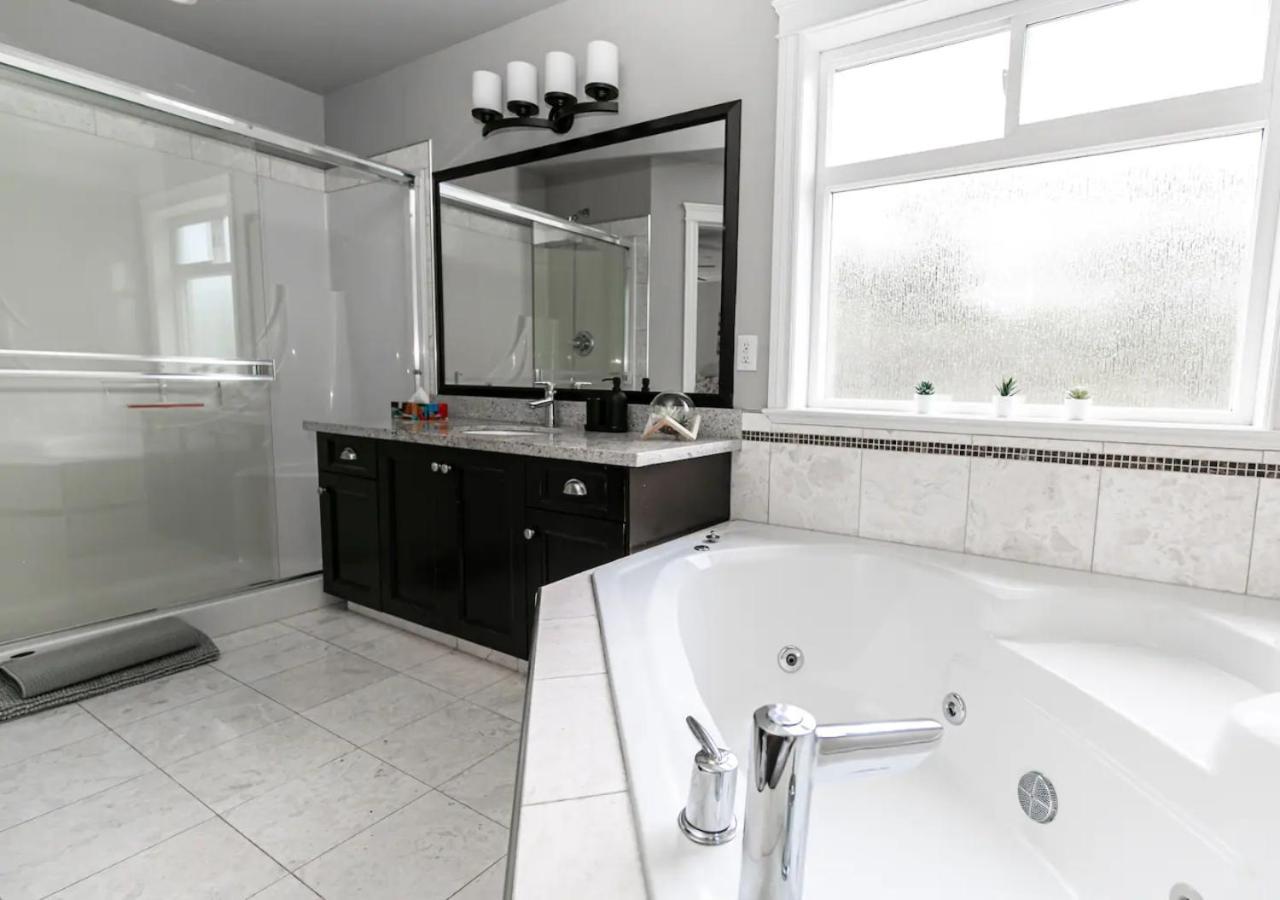 Bellamy Manor Large With 5beds! In Langford Holiday home